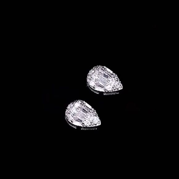 💎Petite Teardrop (Waterdrop) Diamond Stud Earrings💎 - Picture 8 of 9